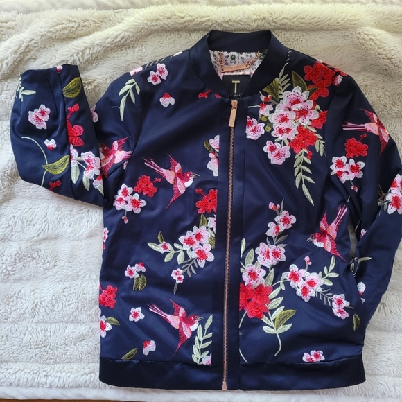🍒LIKE NEW🍒 TED BAKER ORIENTAL BOMBER JACKET - Picture 5 of 12